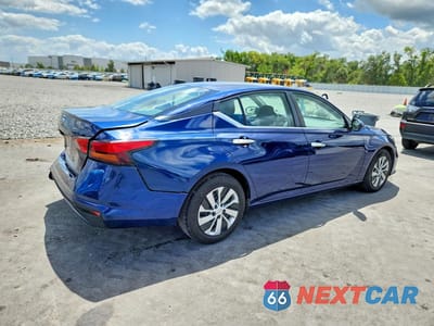 Trzecie zdjęcie samochodu z tyłu: 2022 NISSAN ALTIMA S VIN:1N4BL4BV0NN356366 - miniatura