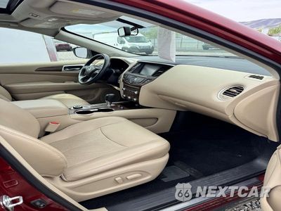 Piąte zdjęcie samochodu w środku: 2020 NISSAN PATHFINDER PLATINUM VIN:5N1DR2DM6LC578652 - miniatura