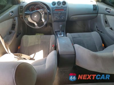 Zdjęcie 8 z 12 samochodu: 2010 NISSAN ALTIMA VIN:1N4AL2AP2AN528474 - miniatura