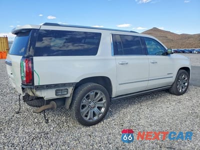 Trzecie zdjęcie samochodu z tyłu: 2017 GMC YUKON XL DENALI VIN:1GKS2HKJ0HR249613 - miniatura