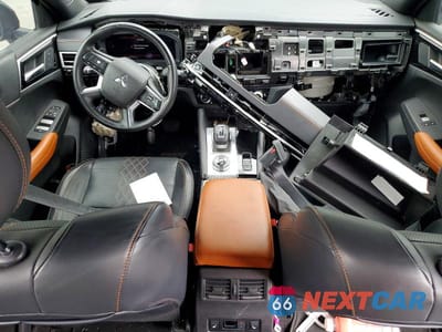 Zdjęcie 8 z 12 samochodu: 2024 MITSUBISHI OUTLANDER SEL VIN:JA4J4WA86RZ062022 - miniatura
