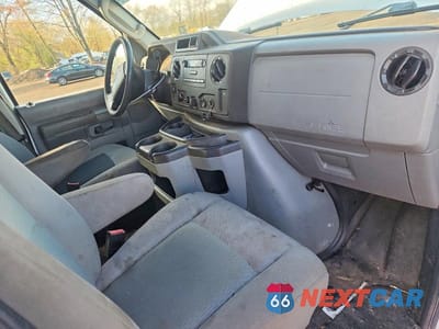 Zdjęcie 8 z 13 samochodu: 2013 FORD ECONOLINE E250 VAN VIN:1FTNE2EW7DDB28007 - miniatura