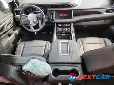 Zdjęcie 8 z 13 samochodu: 2024 GMC YUKON XL DENALI VIN:1GKS2JKT4RR298324 - miniatura