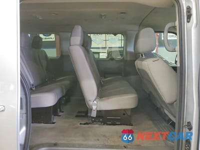 Zdjęcie 11 z 13 samochodu: 2020 NISSAN NV 3500 HD SV VIN:5BZBF0AA5LN850972 - miniatura