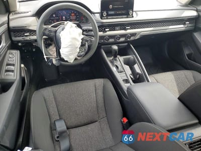 Zdjęcie 8 z 12 samochodu: 2025 HONDA ACCORD SE VIN:1HGCY1F41SA040978 - miniatura