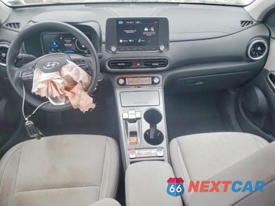 Zdjęcie 8 z 12 samochodu: 2023 HYUNDAI KONA ELECTRIC SE VIN:KM8K23AG8PU160934 - miniatura
