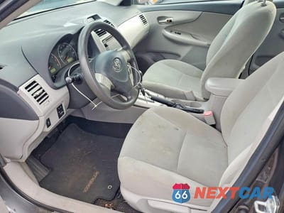 Zdjęcie 7 z 12 samochodu: 2013 TOYOTA COROLLA LE VIN:2T1BU4EE5DC085969 - miniatura