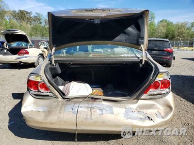 Zdjęcie 6 z 12 samochodu: 2005 TOYOTA CAMRY LE VIN:4T1BE32K15U522416 - miniatura