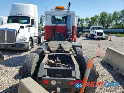 Zdjęcie 6 z 12 samochodu: 2000 KENWORTH CONSTRUCTION T800 VIN:1XKDD09X2YJ831077 - miniatura