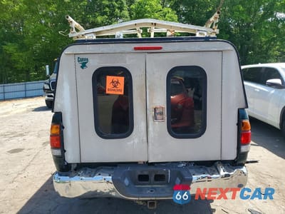 Zdjęcie 6 z 11 samochodu: 2000 TOYOTA TUNDRA SR5 VIN:5TBRT3410YS004196 - miniatura