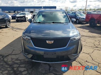Piąte zdjęcie samochodu w środku: 2020 CADILLAC XT6 SPORT VIN:1GYKPGRS2LZ104288 - miniatura
