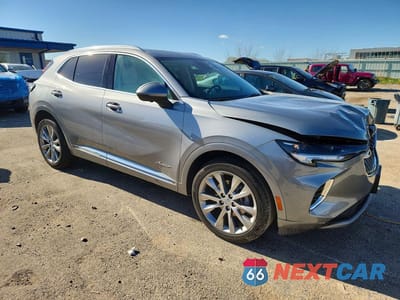 Czwarte zdjęcie samochodu z boku: 2023 BUICK ENVISION VIN:LRBFZSR47PD191936 - miniatura