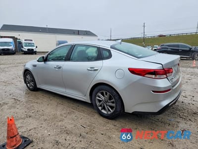 Drugie zdjęcie samochodu z przodu: 2019 KIA OPTIMA LX VIN:5XXGT4L31KG307956 - miniatura