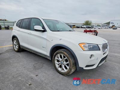 Czwarte zdjęcie samochodu z boku: 2014 BMW X3 XDRIVE35I VIN:5UXWX7C52EL984357 - miniatura