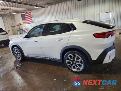 Drugie zdjęcie samochodu z przodu: 2026 BMW X2 XDRIVE28I VIN:WBX63GM08T5629861 - miniatura