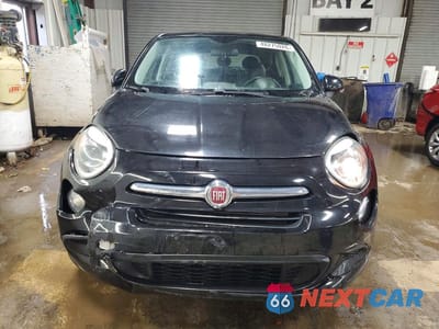 Piąte zdjęcie samochodu w środku: 2016 FIAT 500X POP VIN:ZFBCFXAT1GP389197 - miniatura