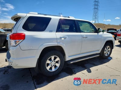 Trzecie zdjęcie samochodu z tyłu: 2013 TOYOTA 4RUNNER SR5 VIN:JTEBU5JR8D5130992 - miniatura