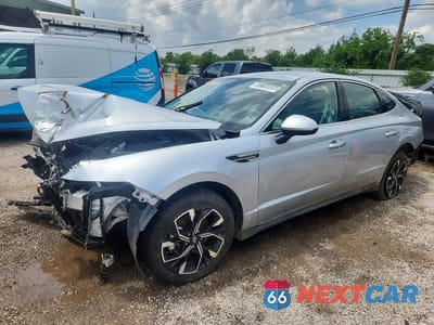 2025 HYUNDAI SONATA SEL KMHL64JA3SA465181 - główne zdjęcie licytacji z USA - miniatura
