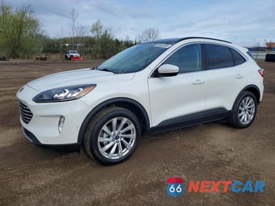 2022 FORD ESCAPE TITANIUM 1FMCU9J96NUB68417 - główne zdjęcie licytacji z USA - miniatura
