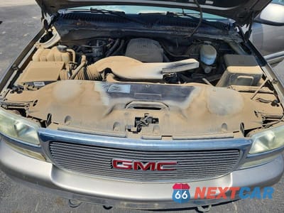 Zdjęcie 12 z 14 samochodu: 2003 GMC YUKON VIN:1GKEK13T63R203796 - miniatura