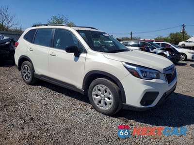 Czwarte zdjęcie samochodu z boku: 2019 SUBARU FORESTER PREMIUM VIN:JF2SKAEC4KH434696 - miniatura