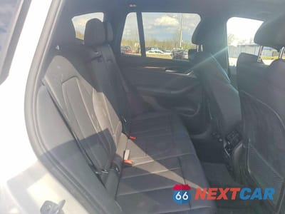 Zdjęcie 11 z 13 samochodu: 2018 BMW X3 XDRIVE30I VIN:5UXTR9C58JLD59628 - miniatura