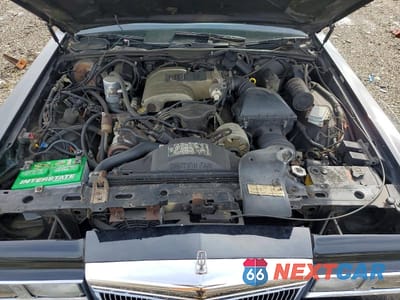 Zdjęcie 11 z 12 samochodu: 1989 LINCOLN TOWN CAR VIN:1LNBM81F7KY658963 - miniatura