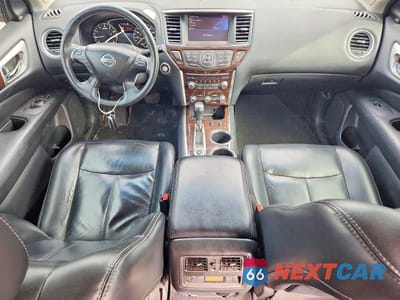 Zdjęcie 8 z 13 samochodu: 2016 NISSAN PATHFINDER SL VIN:5N1AR2MM7GC664139 - miniatura