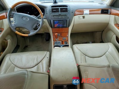Zdjęcie 8 z 12 samochodu: 2006 LEXUS LS 430 VIN:JTHBN36F165029931 - miniatura