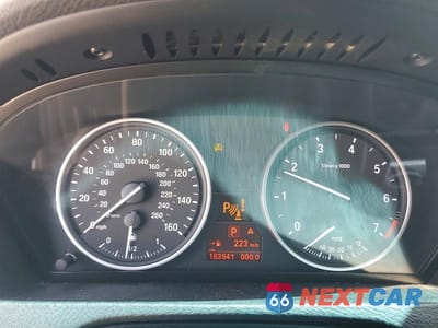 Zdjęcie 9 z 12 samochodu: 2007 BMW X5 4.8I VIN:5UXFE83547LZ39371 - miniatura