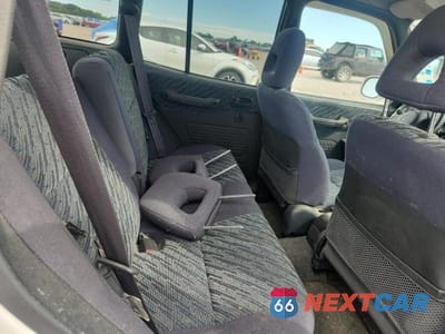 Zdjęcie 11 z 13 samochodu: 1999 TOYOTA RAV4 BASE VIN:JT3HP10V7X7117595 - miniatura
