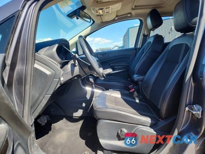 Zdjęcie 7 z 12 samochodu: 2019 FORD ECOSPORT SES VIN:MAJ6S3JL9KC296481 - miniatura