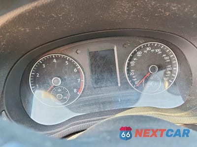 Zdjęcie 9 z 12 samochodu: 2014 VOLKSWAGEN PASSAT SE VIN:1VWBS7A34EC049757 - miniatura