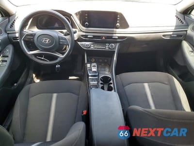 Zdjęcie 8 z 12 samochodu: 2022 HYUNDAI SONATA SEL VIN:KMHL14JA8NA225708 - miniatura