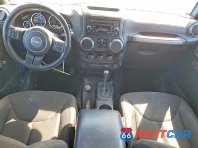 Zdjęcie 8 z 14 samochodu: 2016 JEEP WRANGLER UNLIMITED SPORT VIN:1C4BJWDG7GL247699 - miniatura