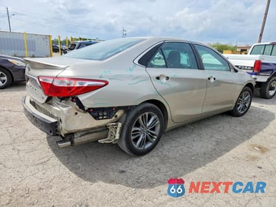 Trzecie zdjęcie samochodu z tyłu: 2017 TOYOTA CAMRY SE VIN:4T1BF1FK5HU339763 - miniatura