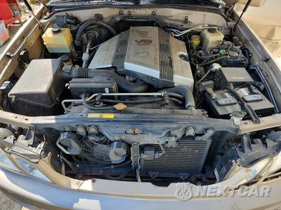 Zdjęcie 12 z 14 samochodu: 2000 LEXUS LX 470 BASE VIN:JT6HT00W3Y0086325 - miniatura