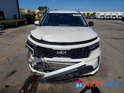 Piąte zdjęcie samochodu w środku: 2022 KIA SORENTO HYBRID S VIN:KNDRG4LGXN5080372 - miniatura