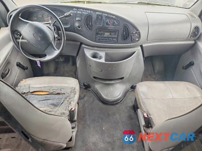 Zdjęcie 8 z 13 samochodu: 1998 FORD ECONOLINE E250 VAN VIN:1FTPE2429WHB22194 - miniatura