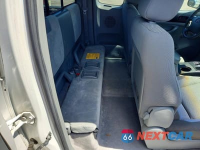 Zdjęcie 10 z 12 samochodu: 2007 TOYOTA TACOMA ACCESS CAB VIN:5TEUU42N67Z392725 - miniatura