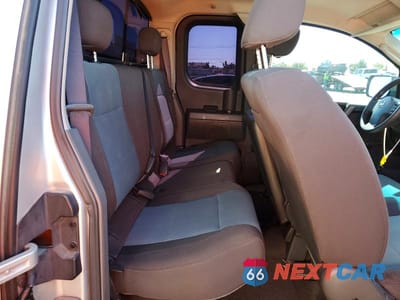 Zdjęcie 10 z 11 samochodu: 2005 NISSAN TITAN XE VIN:1N6AA06A05N502452 - miniatura