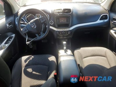 Zdjęcie 8 z 13 samochodu: 2018 DODGE JOURNEY SE VIN:3C4PDCAB5JT520378 - miniatura