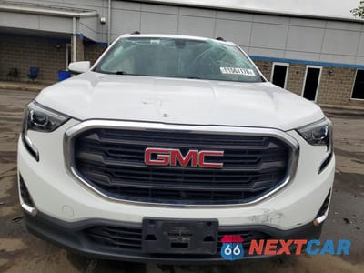 Piąte zdjęcie samochodu w środku: 2018 GMC TERRAIN SLE VIN:3GKALTEV9JL267583 - miniatura