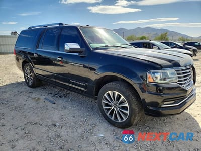 Czwarte zdjęcie samochodu z boku: 2017 LINCOLN NAVIGATOR L SELECT VIN:5LMJJ3JT4HEL05939 - miniatura