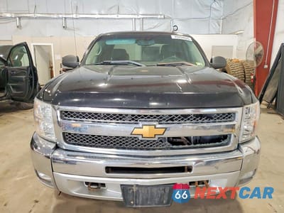 Piąte zdjęcie samochodu w środku: 2013 CHEVROLET SILVERADO K1500 LT VIN:1GCRKSE72DZ346622 - miniatura