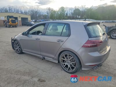Drugie zdjęcie samochodu z przodu: 2016 VOLKSWAGEN GOLF R VIN:WVWLF7AU6GW143371 - miniatura