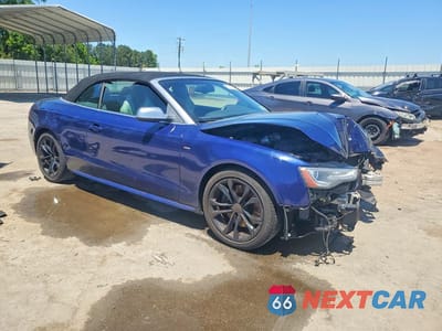 Czwarte zdjęcie samochodu z boku: 2013 AUDI S5 PREMIUM PLUS VIN:WAUCGAFHXDN007085 - miniatura