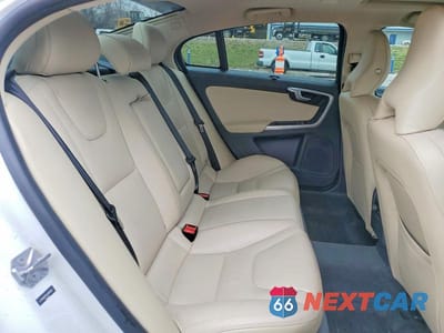 Zdjęcie 10 z 12 samochodu: 2018 VOLVO S60 PLATINUM VIN:LYV402TM2JB178153 - miniatura