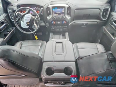 Zdjęcie 8 z 14 samochodu: 2020 CHEVROLET SILVERADO K3500 LTZ VIN:1GC4YUEY2LF154811 - miniatura