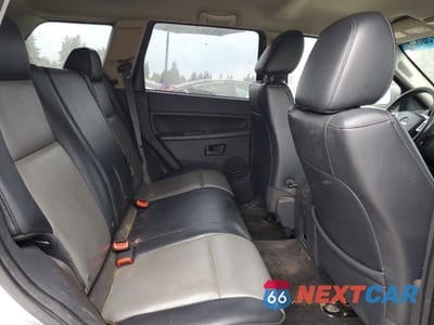 Zdjęcie 11 z 12 samochodu: 2008 JEEP GRAND CHEROKEE LAREDO VIN:1J8GR48K38C171524 - miniatura